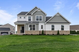 4780 Farrcroft Dr, Easton, PA 18040