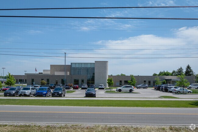 Rossford Elementary welcomes the public.