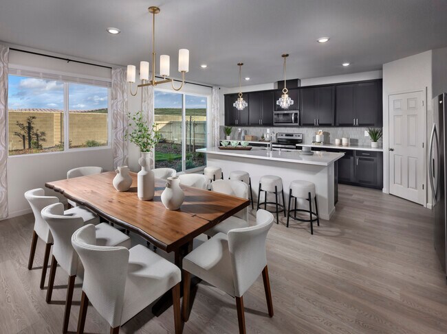 2355 Emma Dr unit 37076075, Manteca, CA 95337 - photo 5