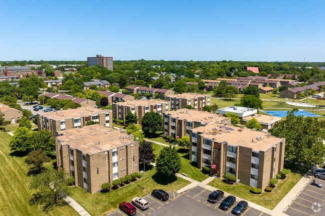 Tight knit multi family condominium communities make up most of Elmwood Park.