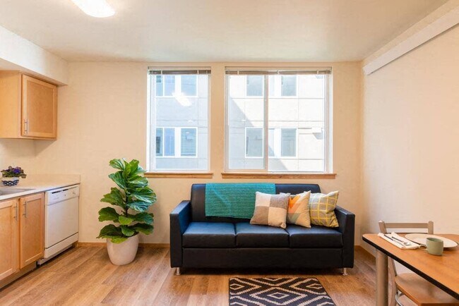 Arbora Court, Seattle, WA 98105 - photo 4