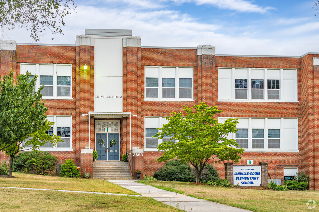 Linville-Edom Elementary School has 177 students in grades PK-5.