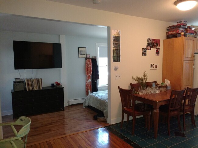 22 Hingham St unit 2, Cambridge, MA 02138 - photo 2