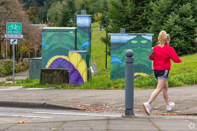 A colorful and active community, Issaquah Highlands has plenty of places for folks to run.