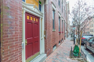 68 Phillips St, Boston, MA 02114