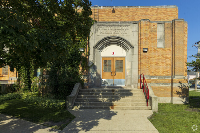 Edison Park Elementary School building in Norwood Park.