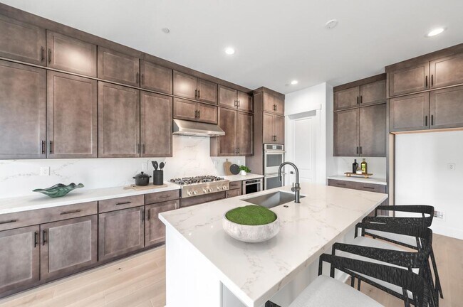 2940 Murrelet Way, Sparks, NV 89441 - photo 2