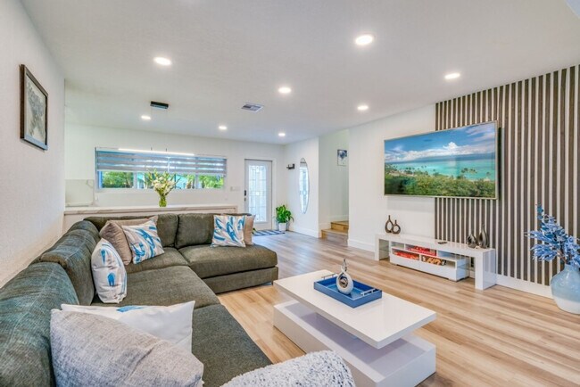 834 SW 14th Ct unit ID1287065P, Fort Lauderdale, FL 33315 - photo 6