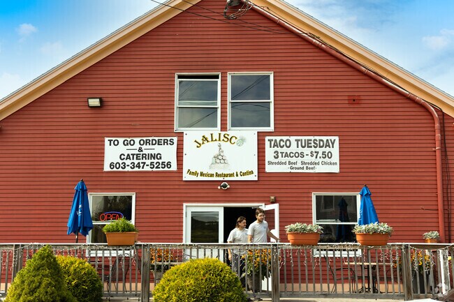 Jalisco Family Restaurant & Cantina, which serves authentic Mexican food in East Kingston, is named for Jalisco, Mexico, where the restaurant’s owner is from.