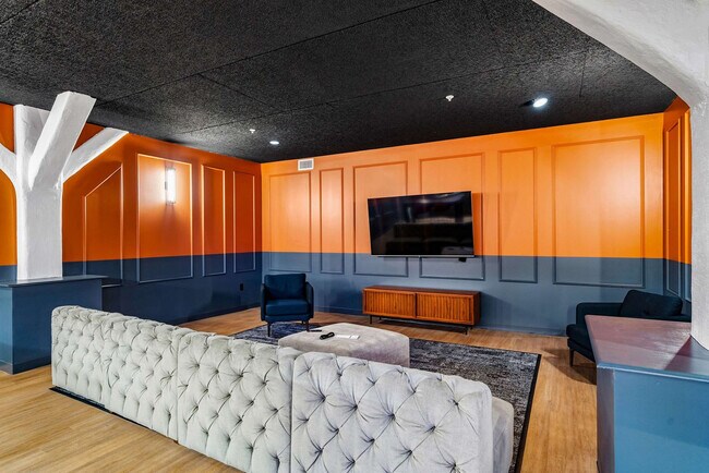 205 W 4th St unit ID1316454P, Cincinnati, OH 45202 - photo 6