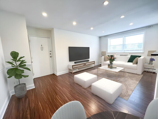 Wayne Manor, Wayne, PA 19087 - photo 3