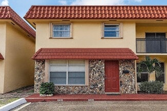 6639 SW 41st Place, Davie, FL 33314