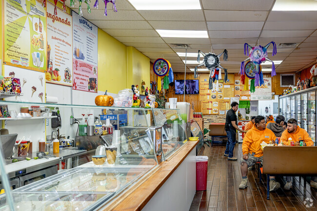 La Mexicana serves authentic Mexican food and chamoyada iced drinks in the 11th Ward.