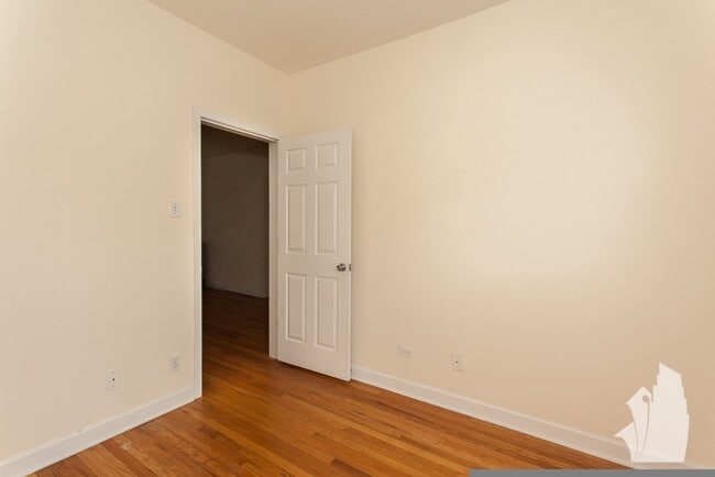 3916 N Pine Grove Ave unit 3W, Chicago, IL 60613 - photo 7