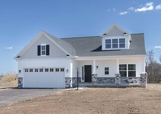 60 Kristi Ln, Biglerville, PA 17307