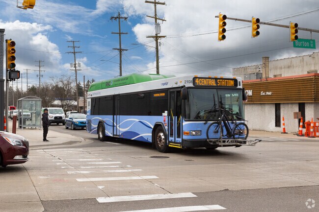 The Rapid bus system of Grand Rapids has stops all over the South East End community.