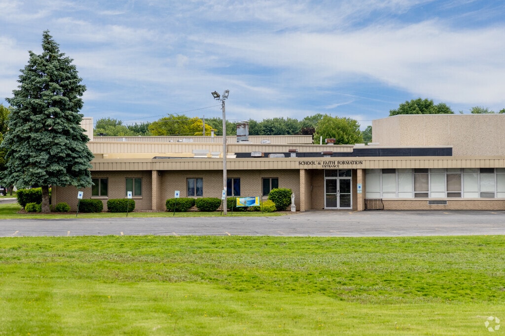 St. Gabriel Elementary School is a private school located in Neenah, Wisconsin.