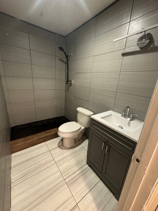 1863 Nekoma Ct Unit B, Tallahassee, FL 32304