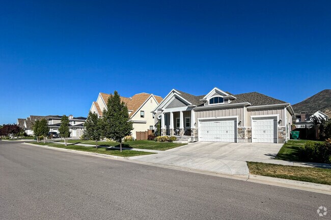 Old Orchard features tidy ramblers with landscaped yards and mature trees.