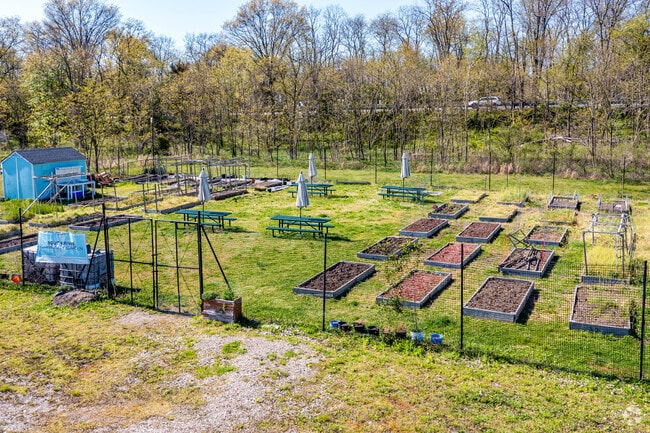 Novice and seasoned farmers will find the Community Garden very desirable in South River, NJ.