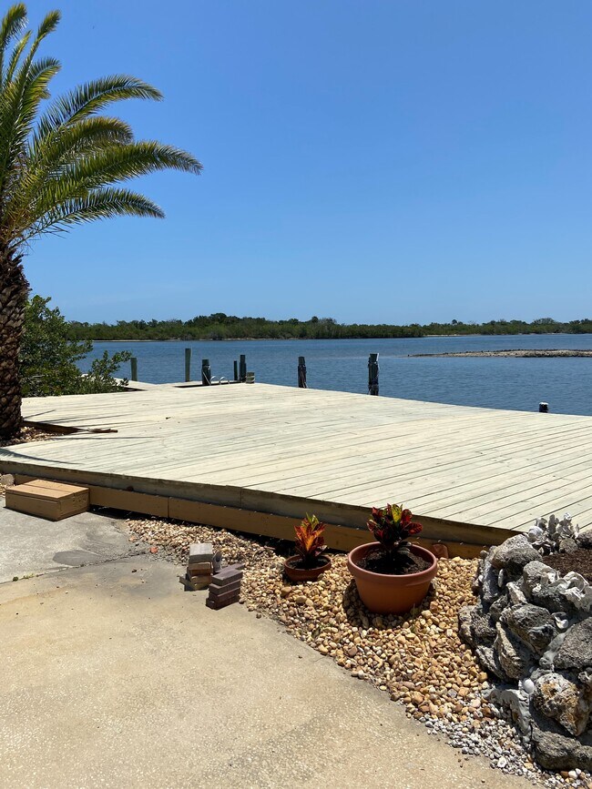 River View Landings, Edgewater, FL 32141 - photo 2