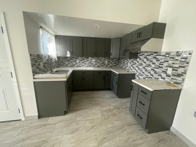 600 W Palmer St unit 602, Compton, CA 90220 - photo 7