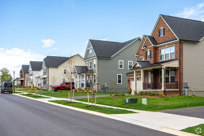 Beautiful single-family homes line the streets of Scaggsville.