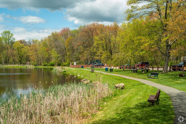 Walking trails in Muriel Hepner Nature Park in Denville