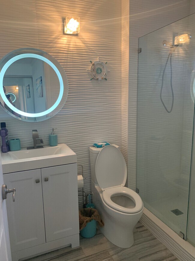 1605 Us-1 N unit 9F, Jupiter, FL 33477 - photo 7