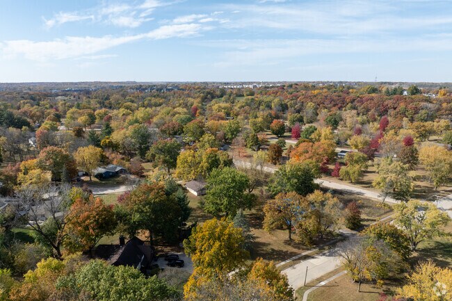 Living in Normandy means enjoying natural beauty and urban convenience.