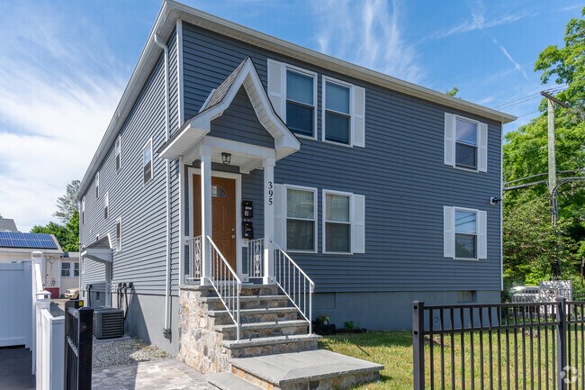 You will find contemporary townhouses in West Rock.