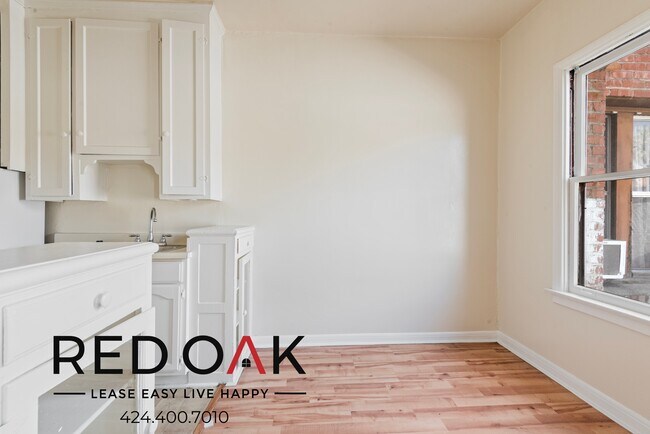 607 S Dunsmuir Ave unit 104, Los Angeles, CA 90036 - photo 4