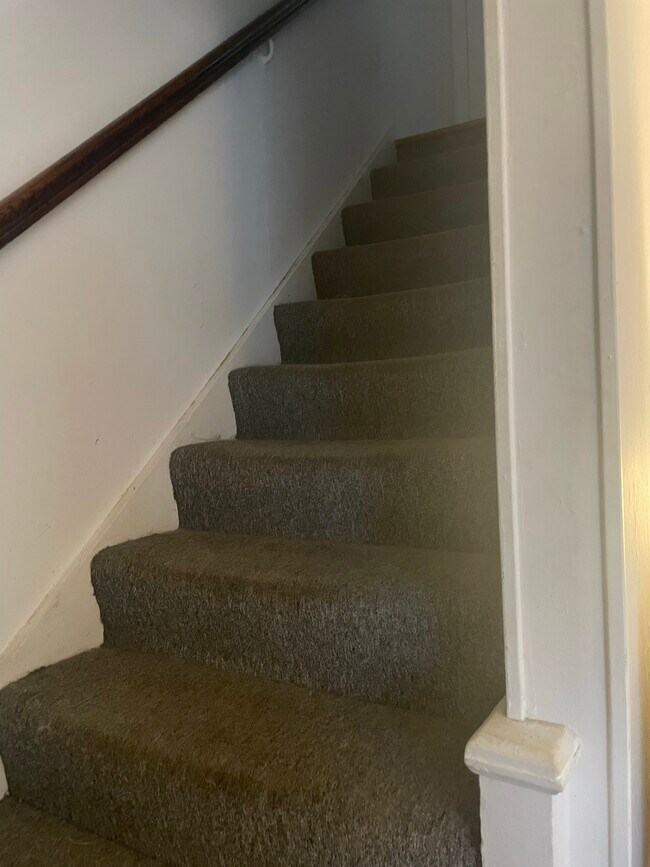 115 Crescent Plaza unit 118, Ithaca, NY 14850 - photo 6