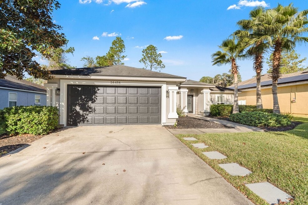 16456 Tisons Blf Rd, Jacksonville, FL 32218 - photo 1