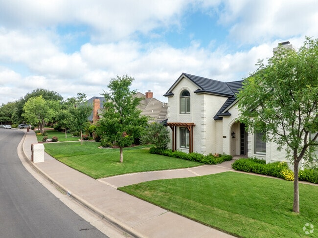 Many homes in Kings Gate are large, unique builds with lush yards.