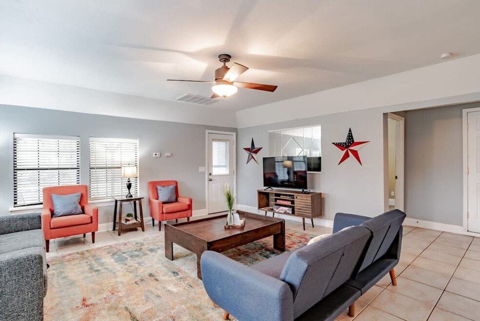 2255 Dog River Ct unit ID1043454P, Mobile, AL 36605 - photo 1