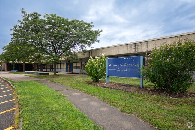 Maurice Donahue Elementary
bring parents in Holyoke joy knowing thier kids are in capable hands.