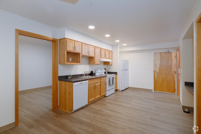 The Aries at Bitter Lake, Seattle, WA 98133 - photo 4