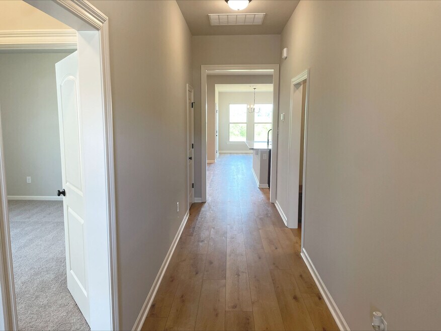 2104 Hayes Ave, Port Allen, LA 70767 - photo 1