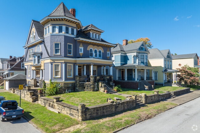 You'll find many well-kept Victorian-style homes in Wheeling Island.