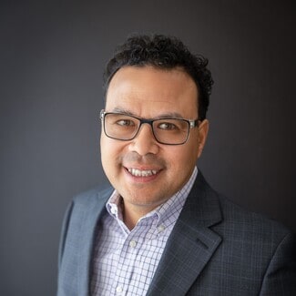 Ernest W Chi