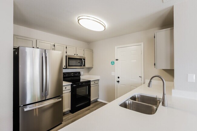 3154 W Via Montoya Dr, Phoenix, AZ 85027 - photo 7