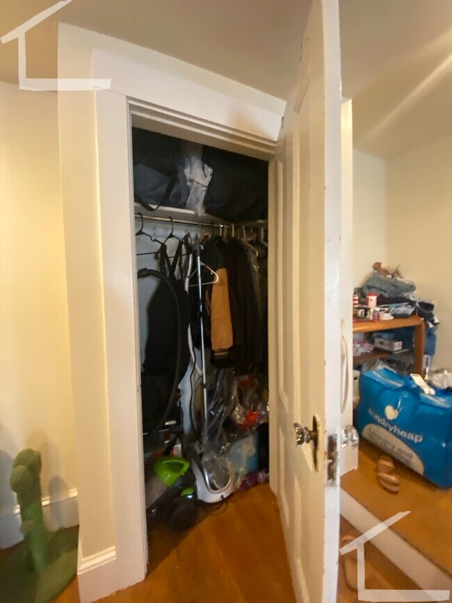 28 Cherry St unit 2, Somerville, MA 02144 - photo 7