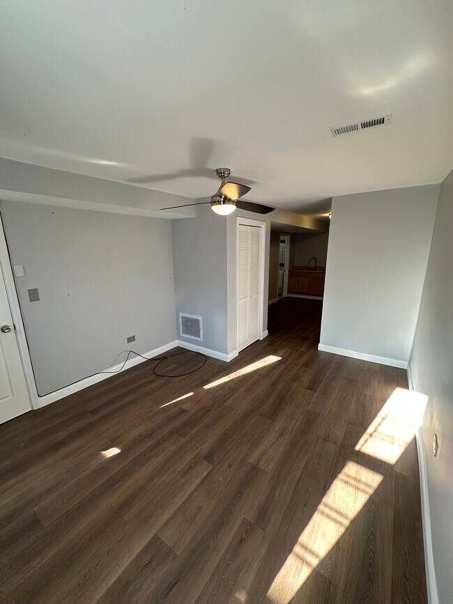 2712 W 25th St unit BF, Chicago, IL 60608 - photo 4