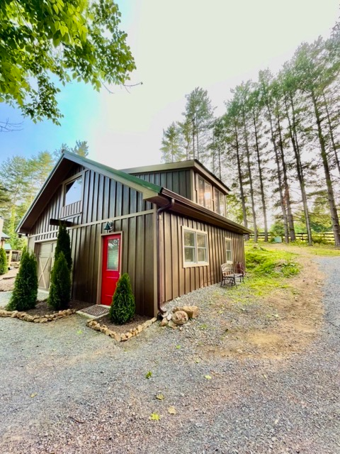 38360 Hughesville Rd, Hamilton, VA 20158
