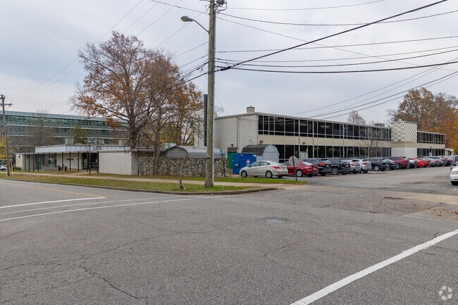 At Crabbe Elementary School 22% of students scored at or above those skilled in math.