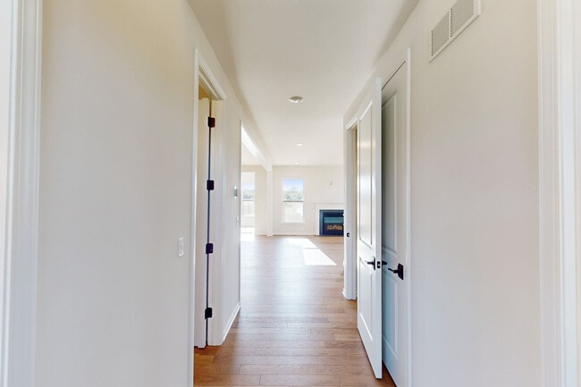 11669 Powell Ridge Ln unit 36475104, Washington Township, MI 48094 - photo 5