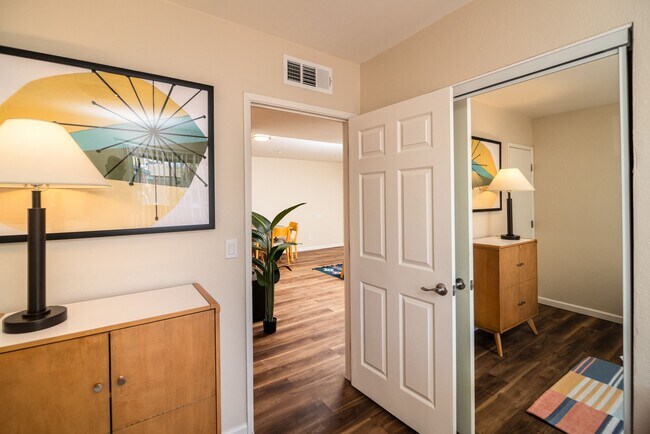 Union On Bellevue - Near The U of A, Tucson, AZ 85716 - photo 2