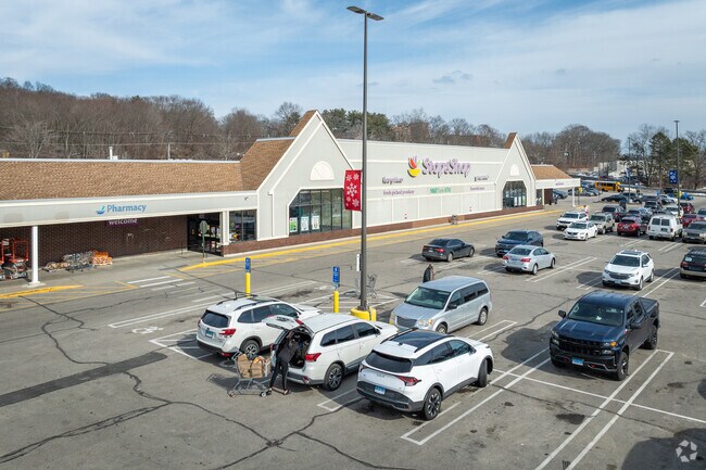 Find all your grocery needs at Stop & Shop in Windham, just a short drive from Willimantic, CT.