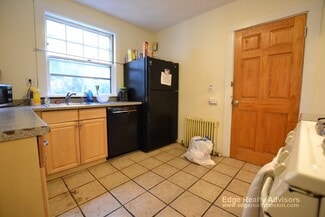 34 Manet Rd Unit 1, Chestnut Hill, MA 02467